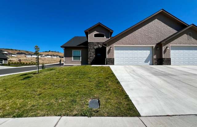 Non-Refundable  Security Deposit Total: $2500.00 photos photos