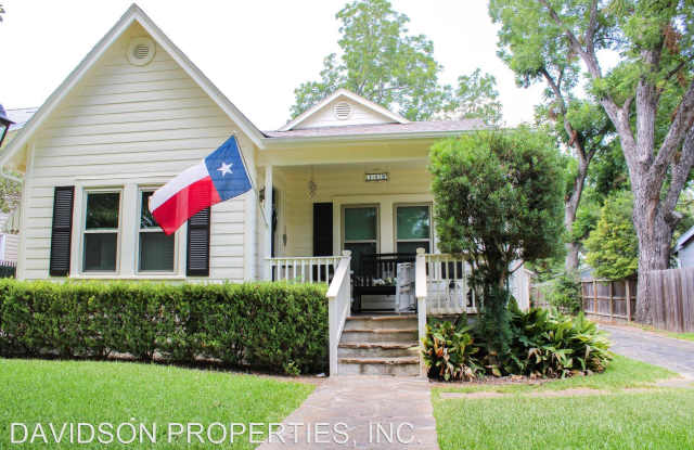 349 Wildrose Ave - 349 Wildrose Avenue, Alamo Heights, TX 78209