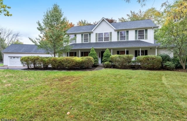 219 Stonehouse Rd - 219 Stonehouse Road, Somerset County, NJ 07920