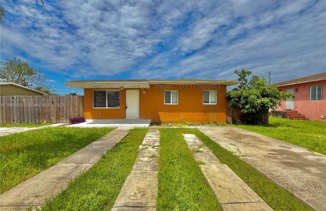 15800 NW 39th Pl photos photos