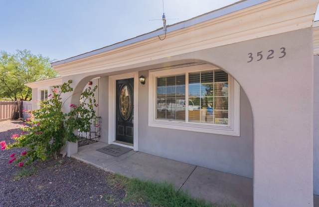 Ready to Move In - FIVE Bedrooms! Gallery 2