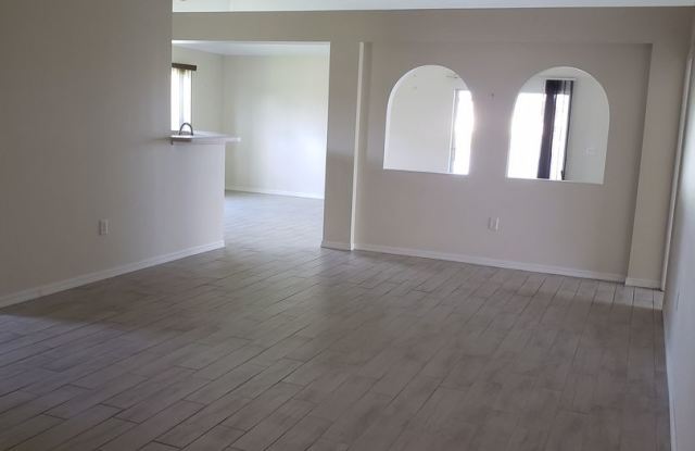 Annual Home for Rent in Suncoast Lake Estates! Gallery 4
