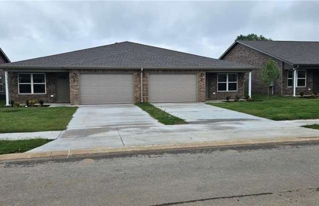 617 68th  AVE photos photos