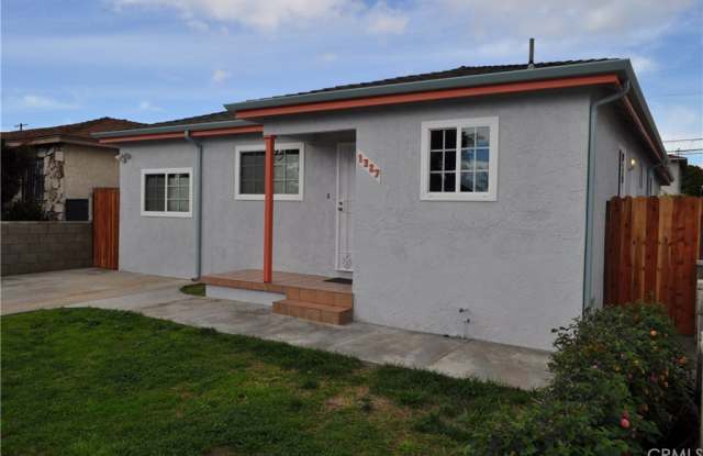 1327 E O Street Gallery 2