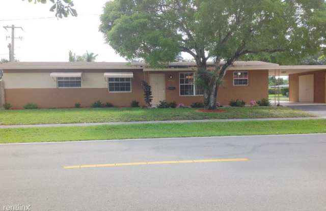 7791 NW 36 Street - 7791 NW 35 St, Davie, FL 33024