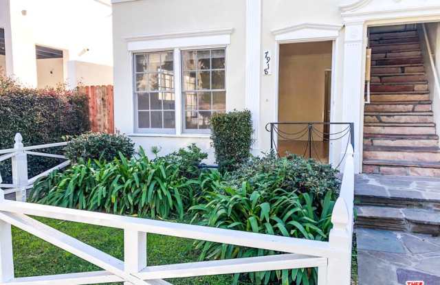 7918 NORTON Avenue - 7918 Norton Avenue, West Hollywood, CA 90046