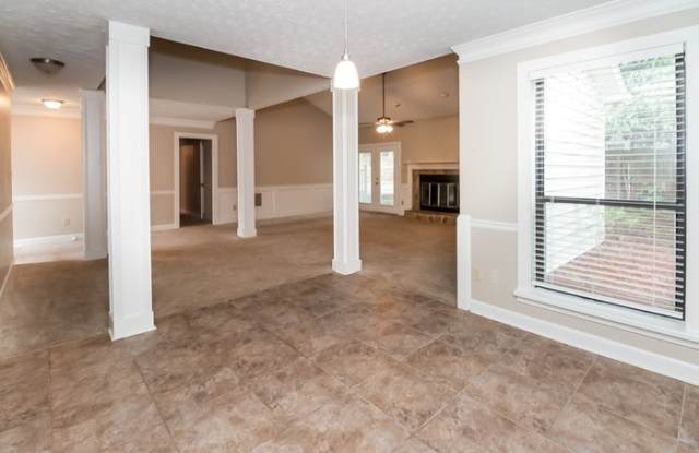 1365 Crooked Tree Circle Gallery 3