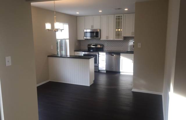 Devon Green Condominiums photos photos