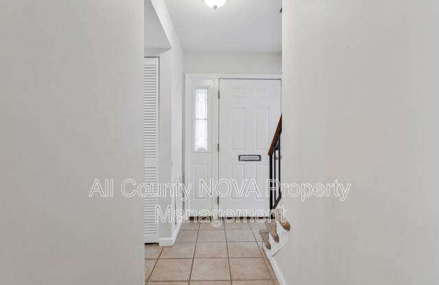 9995 Campus Way S Gallery 4