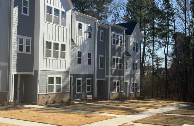 808 Hyperion Alley photos photos