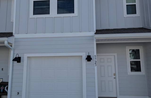 5723 Sandy Walk Street photos photos