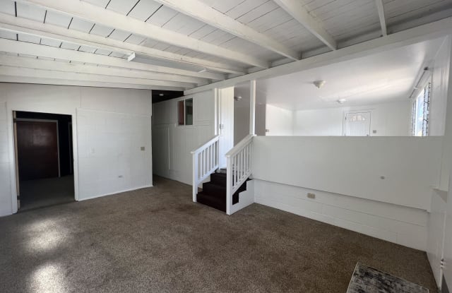87-137 Makona Street - 87-137 Makona Street, Maili, HI 96792