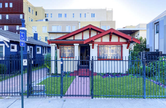 3609 Adeline St - 3609 Adeline Street, Emeryville, CA 94608