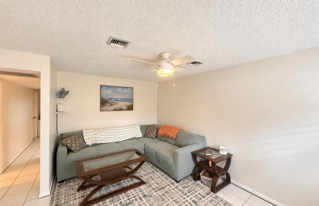 9258 GREEN MEADOWS Way Gallery 3