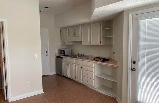 3127 Lakeside Commons Drive SE Gallery 3