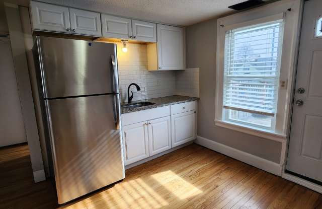 780 Farmington Avenue photos photos