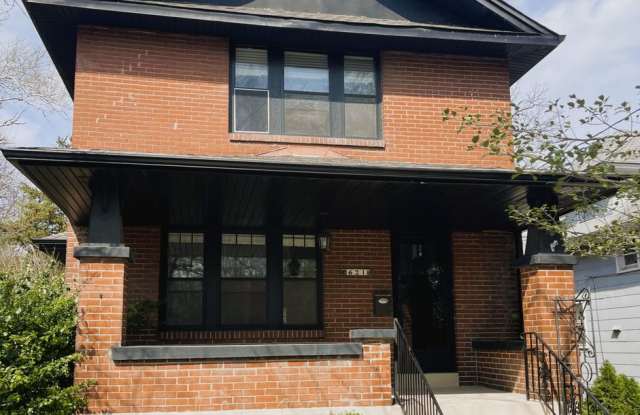 AVAILABLE NOW - Beautiful corner house in Webster Groves across the street from Avery Elementary! photos photos