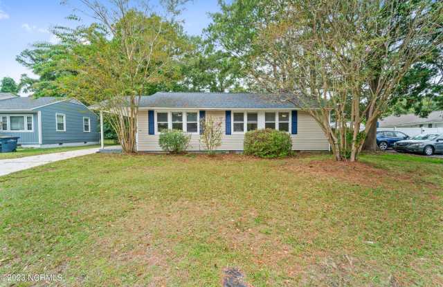 529 Henderson Drive photos photos