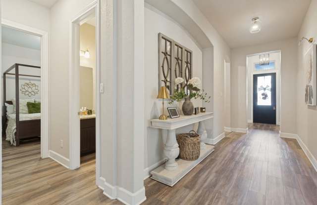 GORGEOUS 4-BEDROOM HOME IN AGAVE TRACE Gallery 3