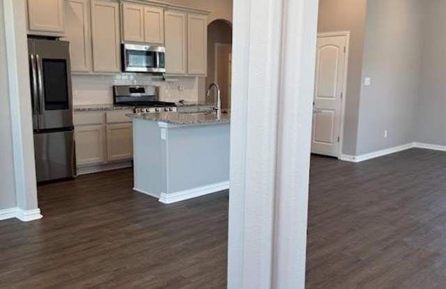 6215 Southern Cross Drive Gallery 4