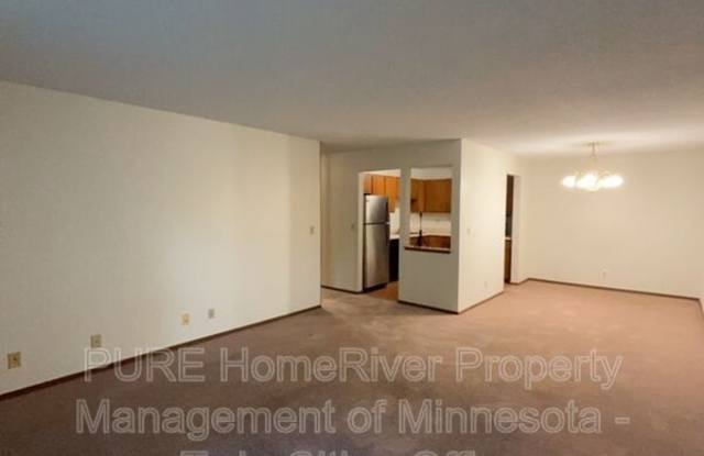 5607 Green Circle Dr Gallery 3