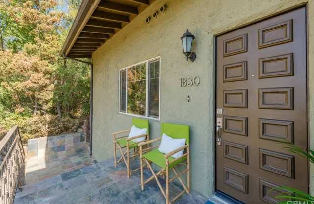 1830 Hill Drive Gallery 3