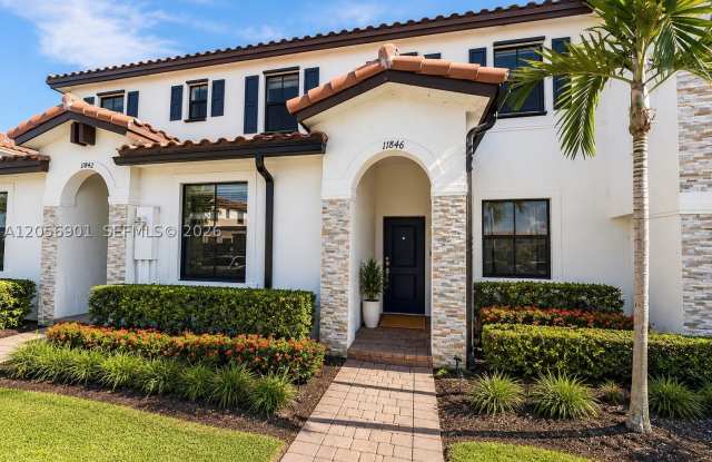 11846 SW 246 Ln Gallery 1