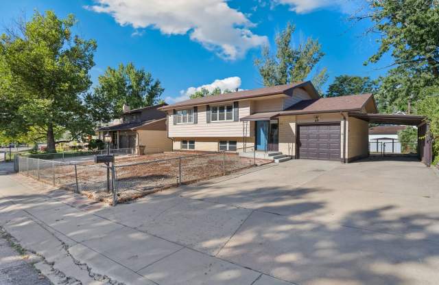 4 Bed 2 Bath Near Fort Carson! photos photos