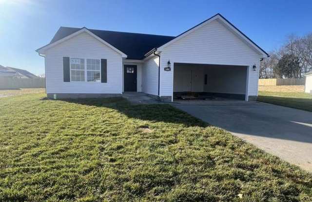 Beautiful 3 Bedroom, 2 Bathroom Home — Minutes from Fort Campbell and the 101st Parkway - 606 Crowder Court, Montgomery County, TN 37042