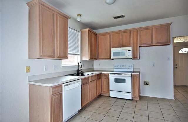 2324 Brookview Drive Gallery 3