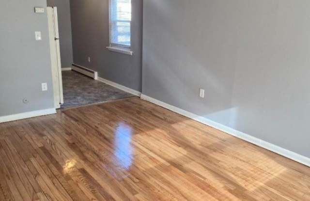 38-56 Hoover Ave photos photos