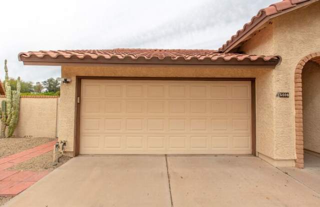 5006 East Mesquite Wood Court Gallery 4