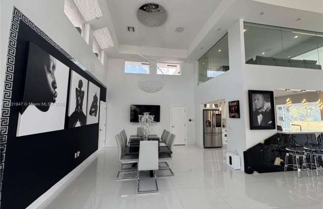 6003 Umbrella Tree Ln photos photos
