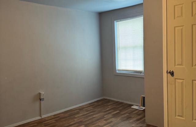 1124 Dudley Avenue - 1 Gallery 3