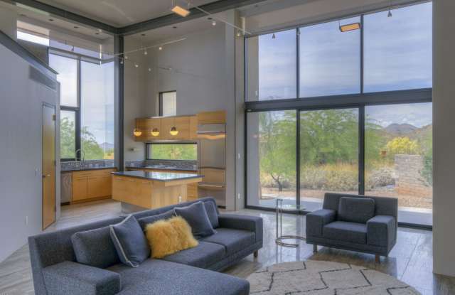 5910 E SENTINEL ROCK Road Gallery 3