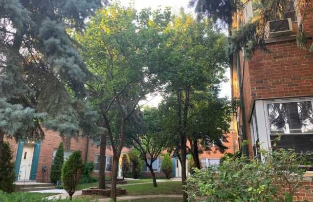 2100 W Farragut Ave 2110-H2 - 2100 West Farragut Avenue, Chicago, IL 60625