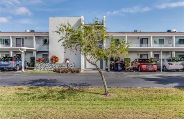 4549 SE 5th PL - 4549 Southeast 5th Place, Cape Coral, FL 33904