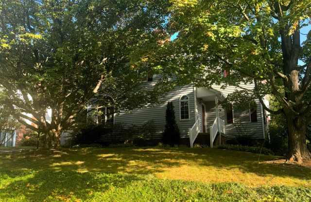Single Family Home in Harrisonburg photos photos
