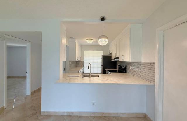 15860 Laurel Oak Circle Gallery 4