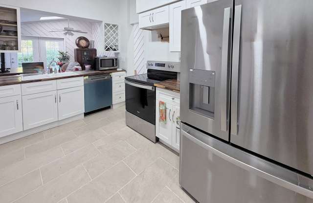 1727 Delaney Street - 1 Gallery 3