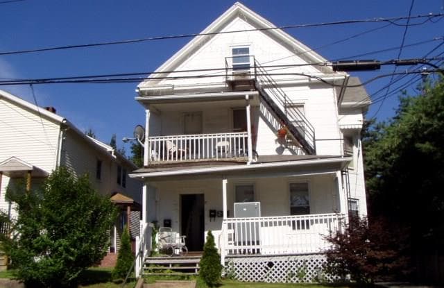 17 North 3rd Street - 17 North 3rd Street, Meriden, CT 06451