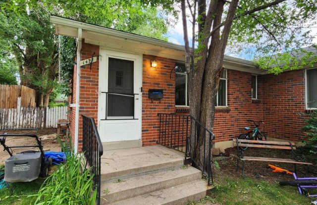 Large Duplex with Garage photos photos