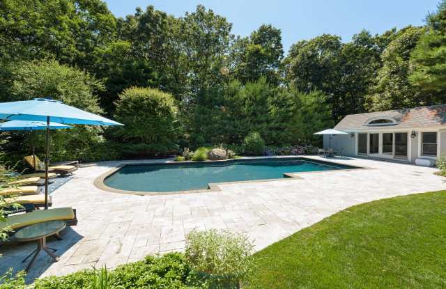 23 Hedges Banks Drive Gallery 2