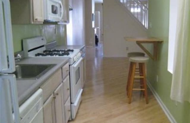 1205 Morling Ave - 1205 Morling Avenue, Baltimore, MD 21211