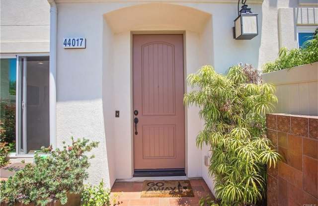 44017 Arcadia Court Gallery 2