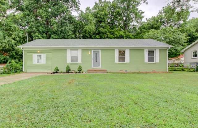 103 King Cole Drive - 103 King Cole Drive, Clarksville, TN 37042