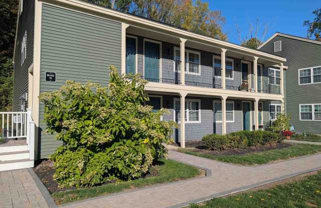 93 Henry Law Avenue - 93 Henry Law Avenue, Dover, NH 03820