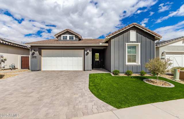 17494 W MIDDLEBURY Street - 17494 West Middlebury Street, Surprise, AZ 85388