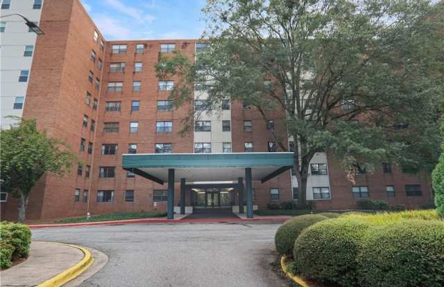 2965 Pharr Court S NW unit: 611 photos photos