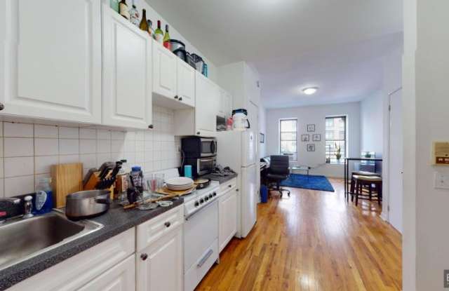 1293 First Avenue photos photos